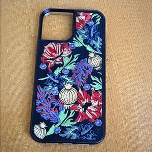 Floral Embroidered Phone Case - Black